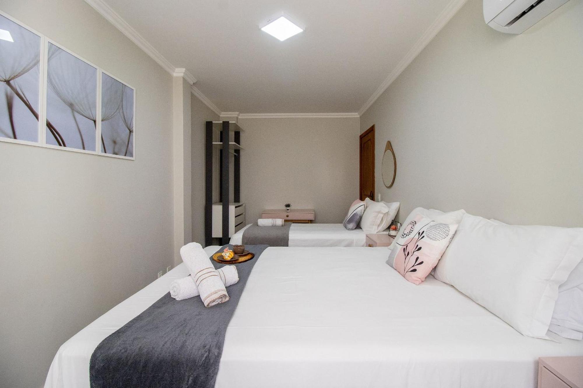 Apartamento Scr64 - 2 Dorm Climatizados, Confortavel, Tv Smart *